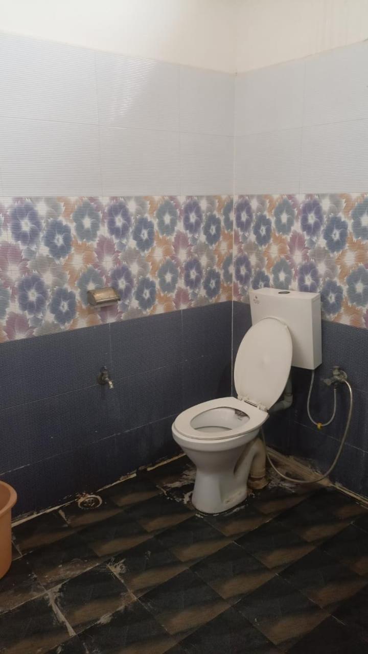 Hotel Shyam Utsav Mirzāpur Esterno foto