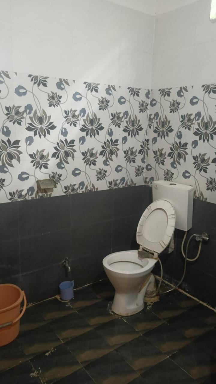 Hotel Shyam Utsav Mirzāpur Esterno foto